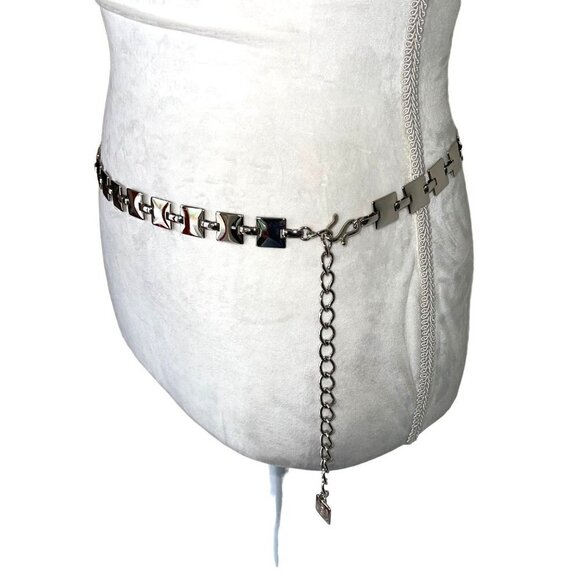 Vintage Womens Belt Silver Size Small Medium Drop Chain Metal Squares Classic - Picture 2 of 11